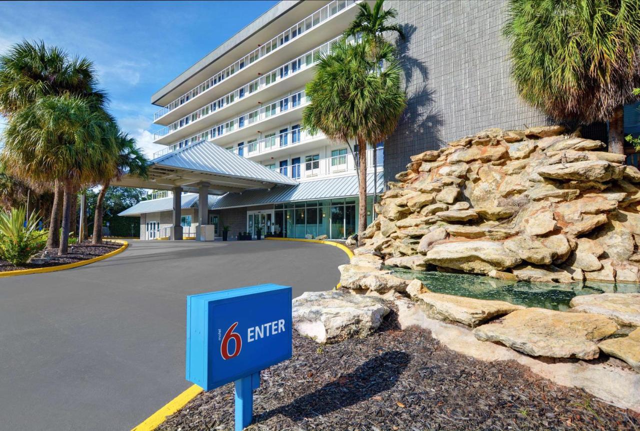 Motel 6-Cutler Bay, Fl Extérieur photo