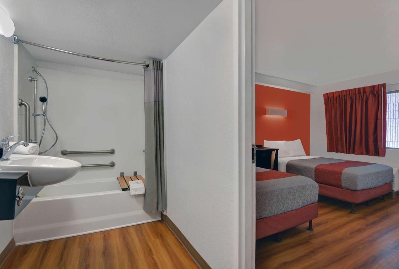 Motel 6-Cutler Bay, Fl Extérieur photo