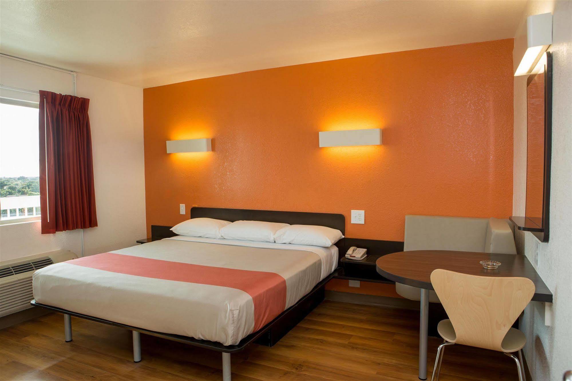 Motel 6-Cutler Bay, Fl Extérieur photo