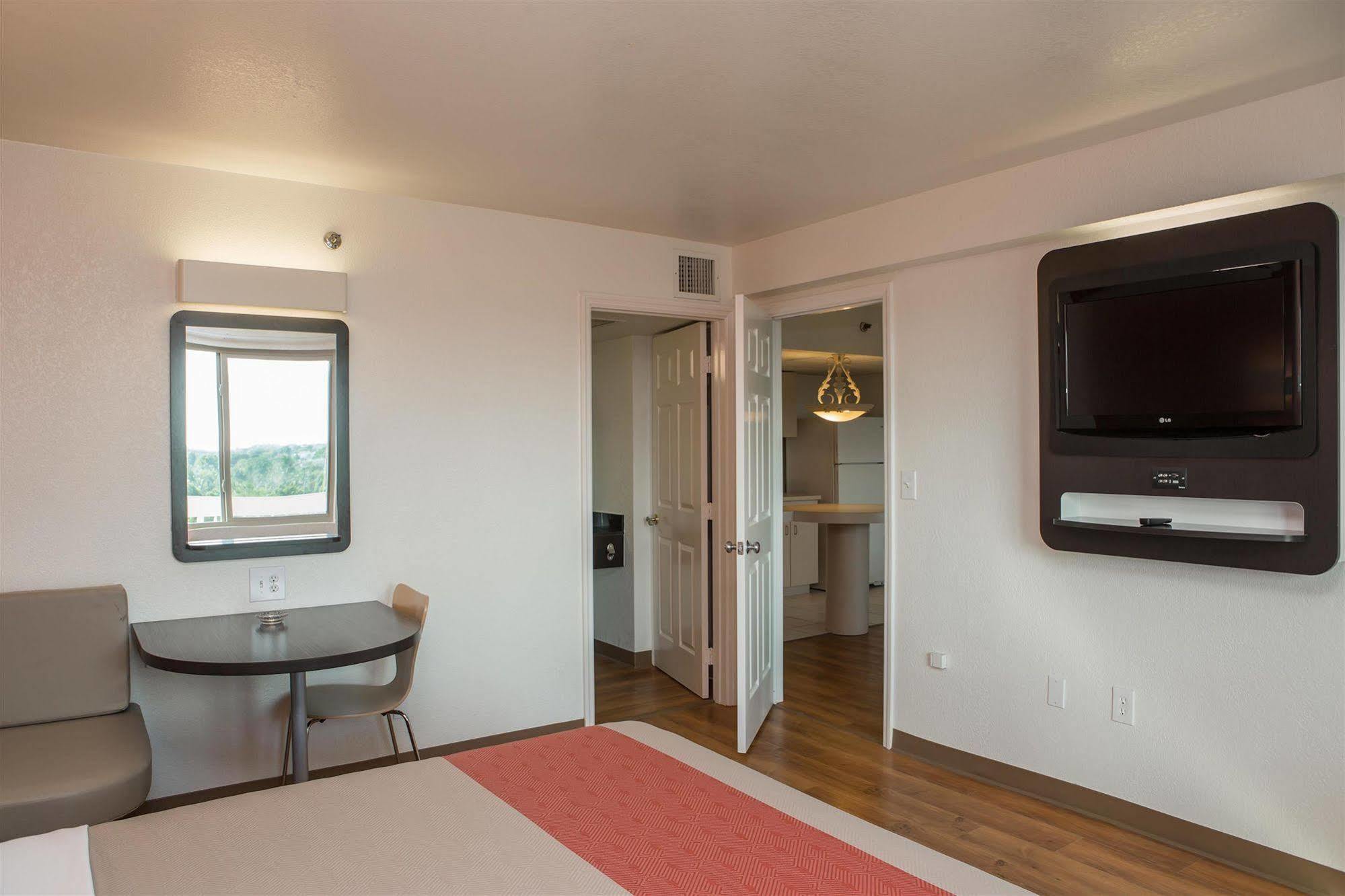 Motel 6-Cutler Bay, Fl Extérieur photo
