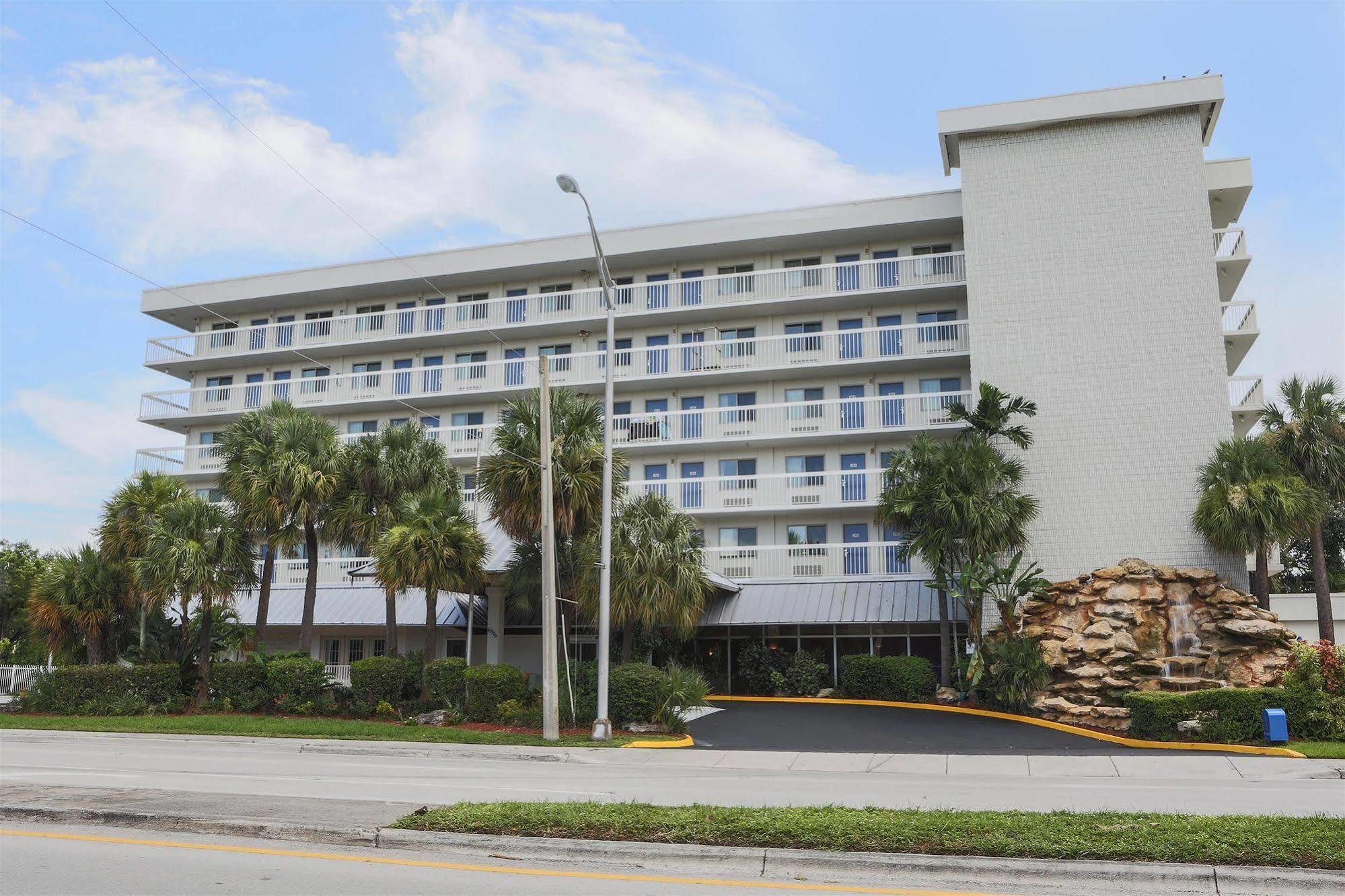 Motel 6-Cutler Bay, Fl Extérieur photo